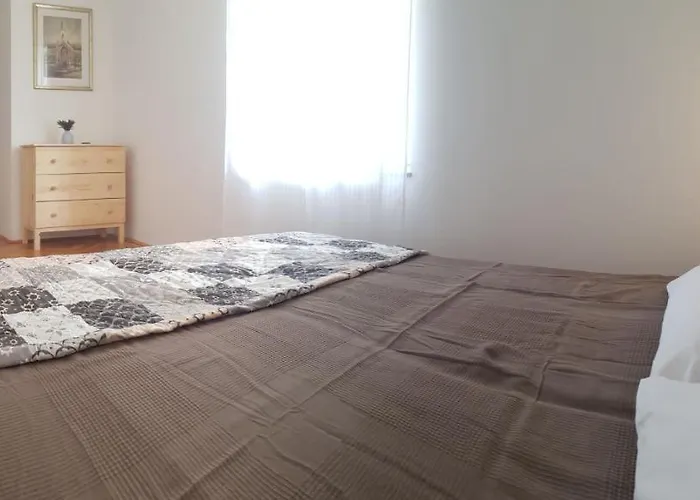 Mitra Appartement Malinska