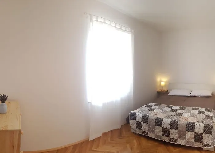 Mitra Appartement Malinska