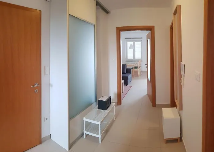 Mitra Apartament Malinska